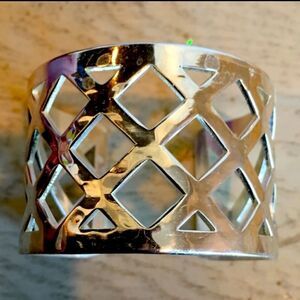 Rustic COTM 12/16 Main Bracelet Only!